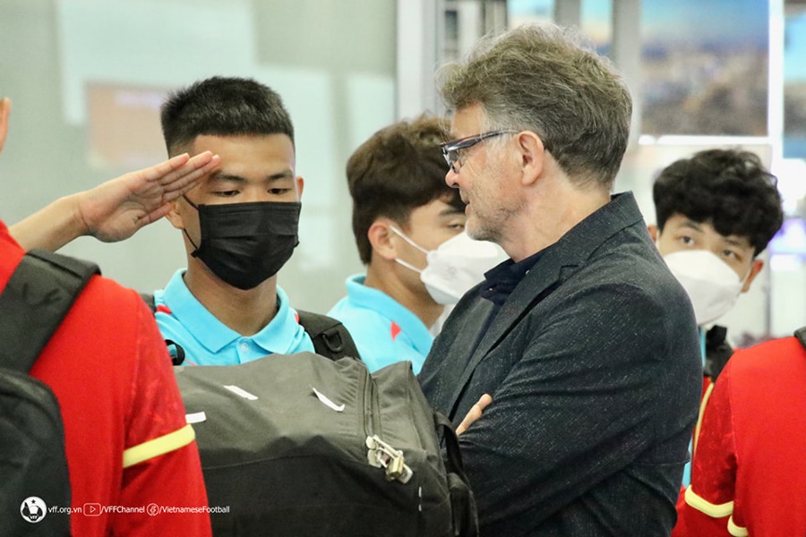 U23 Việt Nam chia thành hai “cánh quân” sang Qatar U23 Việt Nam chia thành hai “cánh quân” sang Qatar