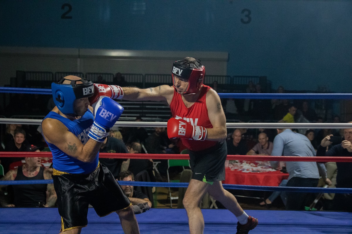Nam sinh viên qua đời sau khi đấu Boxing từ thiện "cổ cồn trắng"