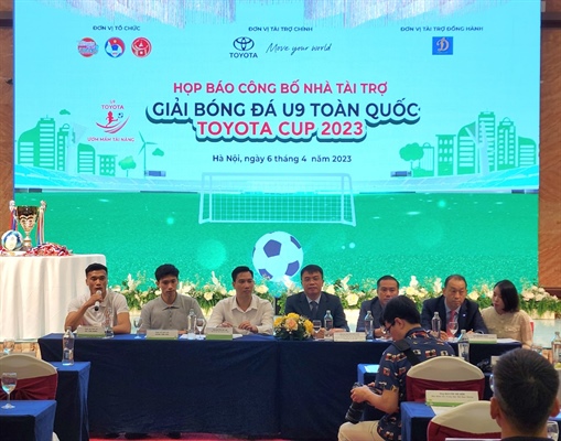 Bùi Tiến Dũng: Làm thủ môn áp lực nhất và phải biết đối mặt với nỗi đau, nước mắt