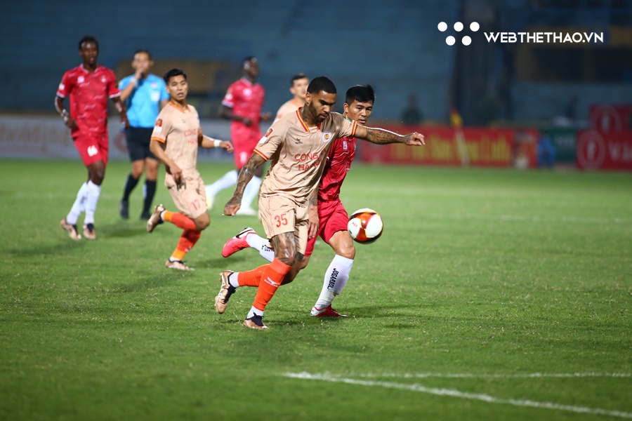 Phung phí cơ hội, CAHN trải qua 4 trận liên tiếp không biết thắng ở V.League 2023