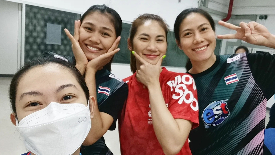Bóng chuyền nữ Thái Lan đón 3 ngôi sao trở về từ Nhật Bản, sẵn sàng cho SEA Games 32