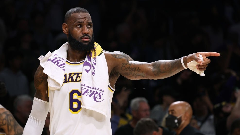 Clippers cầm tay Warriors vào top 6, Lakers phải chơi trận Play-in