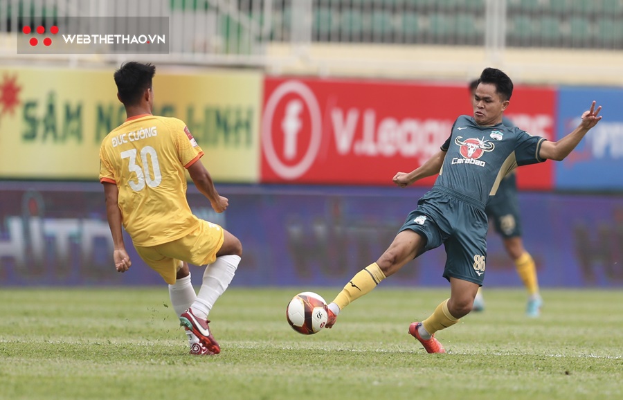 HAGL chưa bi&ecirc;́t thắng tr&ecirc;n s&acirc;n nh&agrave;, t&ecirc;̣ nh&acirc;́t lịch sử dự V.League