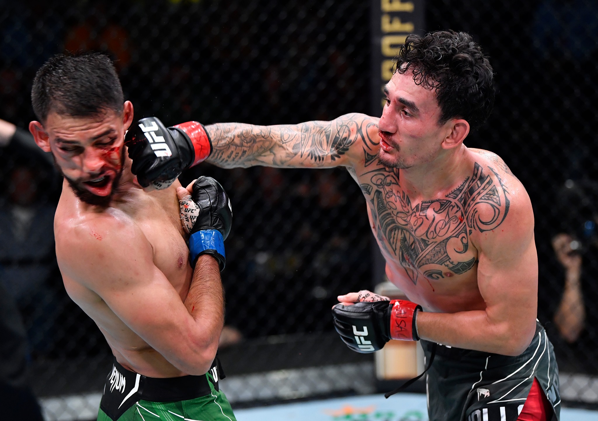 UFC on ESPN 44 Max Holloway: "Các người đã quên đẳng cấp là tất cả"