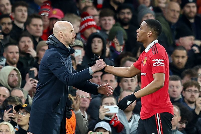 Đội hình ra sân Nottingham vs MU: Sabitzer đá hộ công
