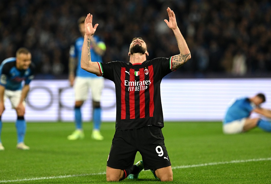 21 ph&uacute;t gi&agrave;u cảm x&uacute;c của Giroud với Milan trước Napoli