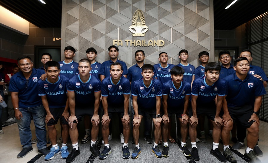 U22 Thái Lan hội quân chỉ một nửa quân số, nguy cơ vắng ngôi sao số 1 ở SEA Games 32