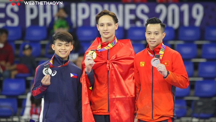 Nam thần TDDC Đinh Phương Thành chạm trán nhà vô địch thế giới Carlos Yulo ở SEA Games 32