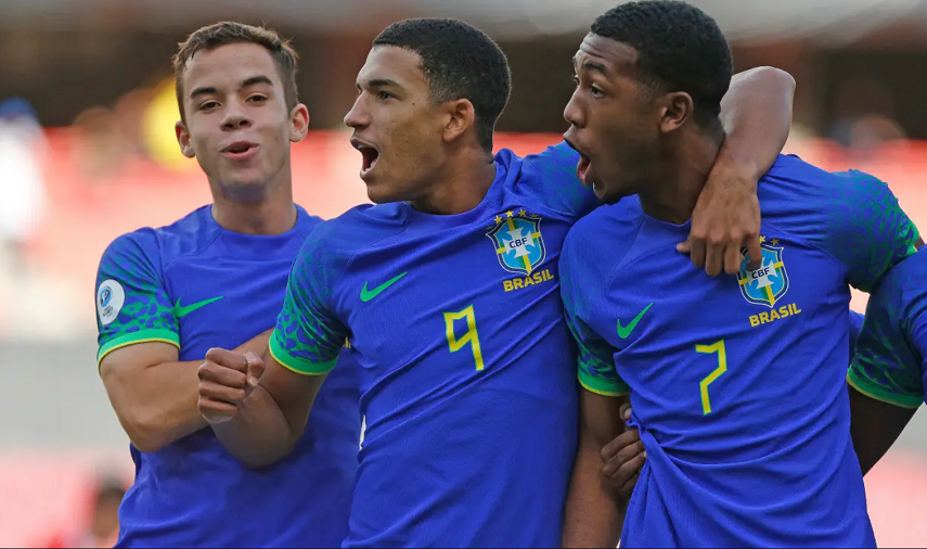 Brazil và Argentina tranh chức vô địch U17 Nam Mỹ trong trận Siêu kinh điển