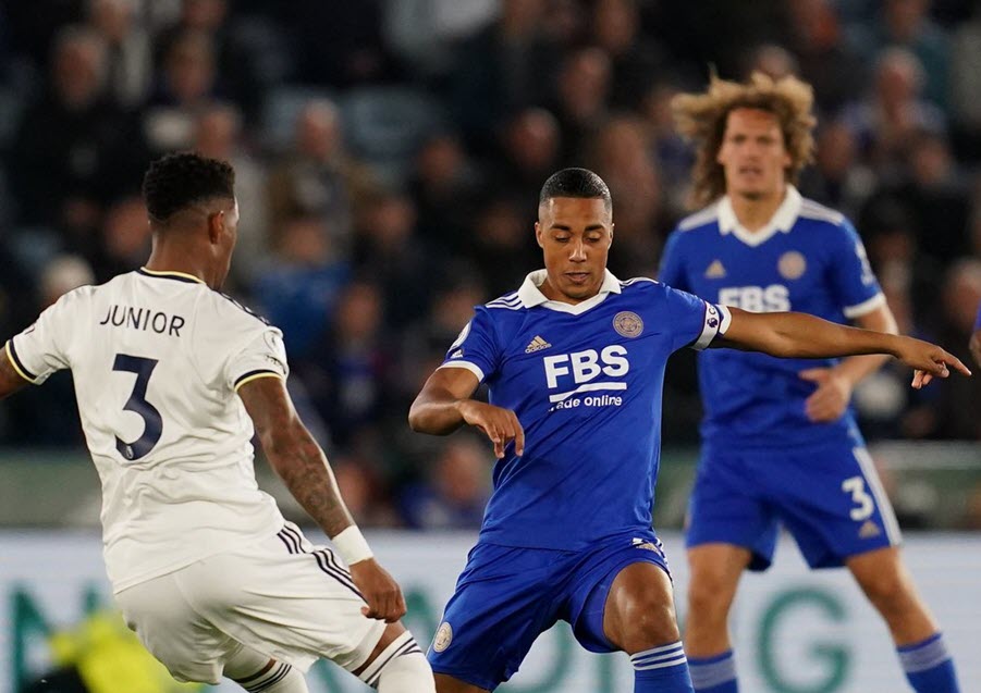 Nhận định Leeds vs Leicester: Hấp dẫn cuộc đua trụ hạng