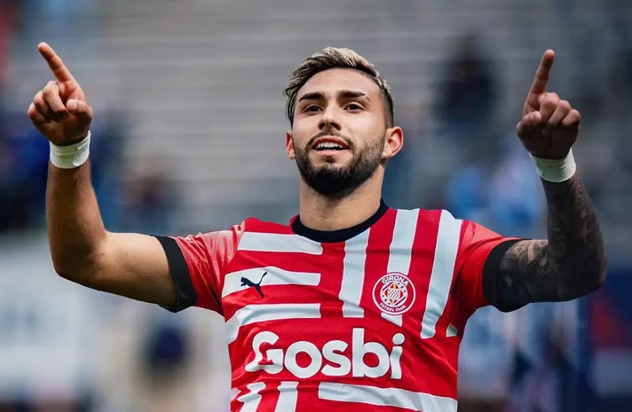 Castellanos ghi 4 bàn trước Real Madrid sau 15 lần chạm bóng Castellanos ghi 4 bàn trước Real Madrid sau 15 lần chạm bóng