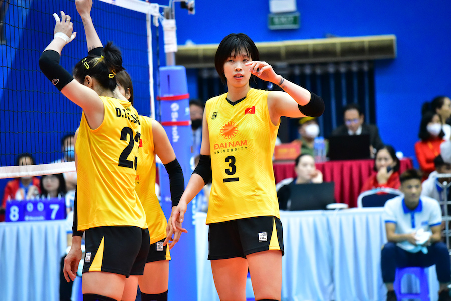Đội trưởng Thanh Thúy lập kỷ lục ghi điểm trong màu áo đội tuyển bóng chuyền Việt Nam Đội trưởng Thanh Thúy lập kỷ lục ghi điểm trong màu áo đội tuyển bóng chuyền Việt Nam