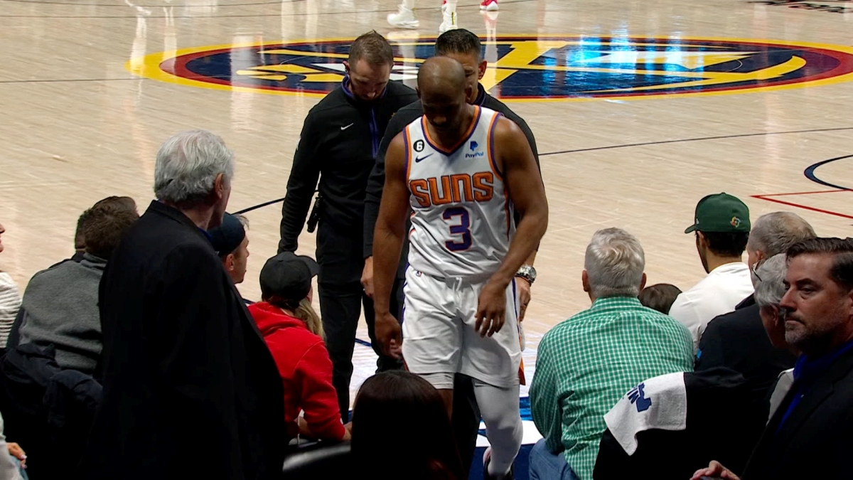Phoenix Suns thiệt đơn thiệt kép với trường hợp Chris Paul