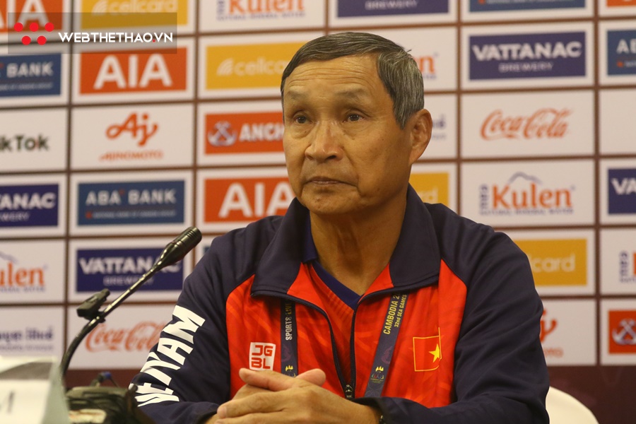 HLV Mai Đức Chung: “Brazil đá ở sân có độ cao lớn thì Việt Nam phải thích ứng”