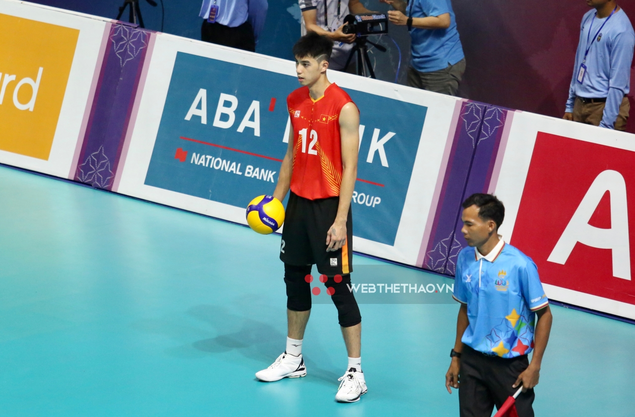 Đội tuyển bóng chuyền nam Việt Nam báo tin dữ ngay sau trận ra quân SEA Games 32
