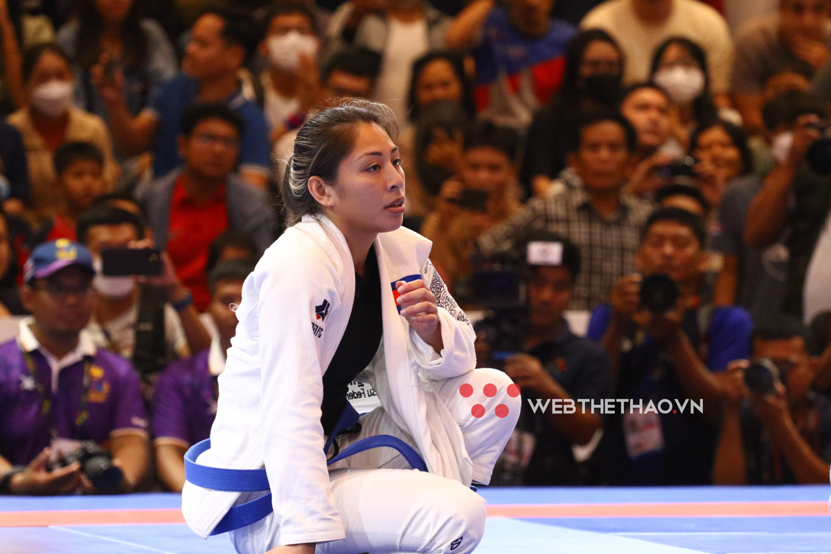 "Tượng đài" mang 3 dòng máu Jessa Khan thua sốc, mất HCV Jujitsu SEA Games ngay trên sân nhà