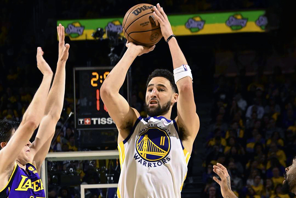 Klay Thompson ném 3 cực cháy, Golden State Warriors thắng thuyết phục Lakers tại Game 2