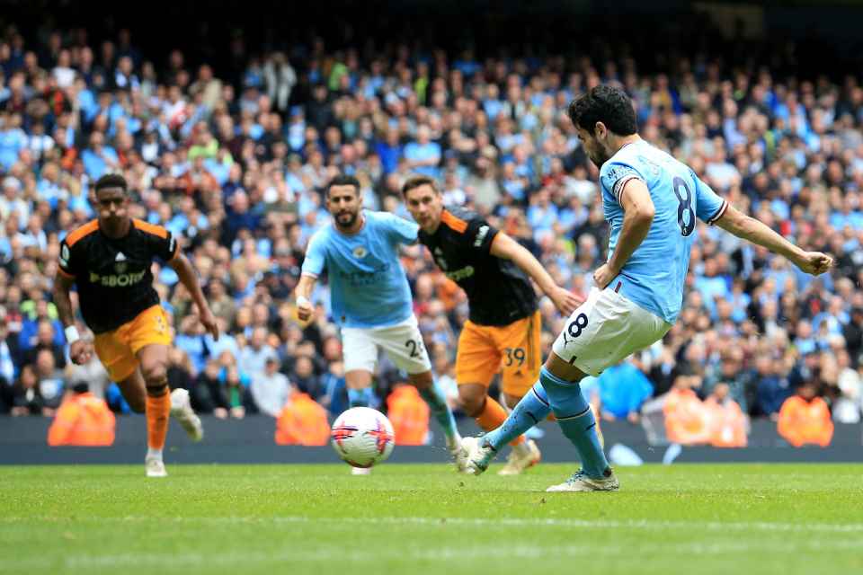 Guardiola khó chịu sau khi Haaland “nhường” phạt đền cho Gundogan Guardiola khó chịu sau khi Haaland “nhường” phạt đền cho Gundogan