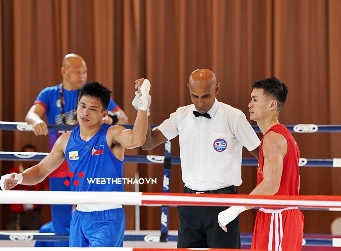 Nguyễn Văn Đương bị xử thua giữa chừng kh&oacute; hiểu, đội tuyển boxing Việt Nam phản ứng