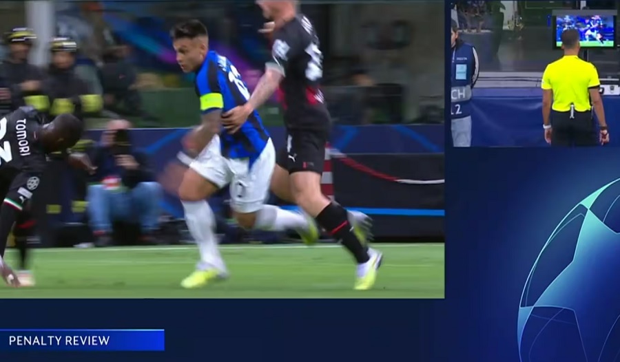 Cận cảnh tình huống Inter bị VAR tước bỏ quả phạt đền trước Milan