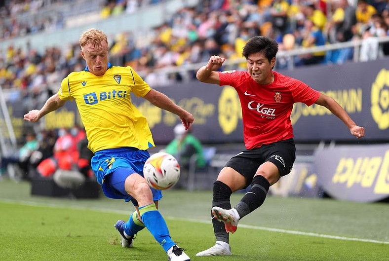 Nhận định Mallorca vs Cadiz: Một điểm quý báu