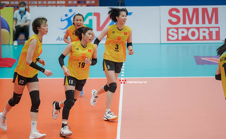 Thống kê ấn tượng về chiều cao "đỉnh" của bóng chuyền nữ Việt Nam tại SEA Games 32
