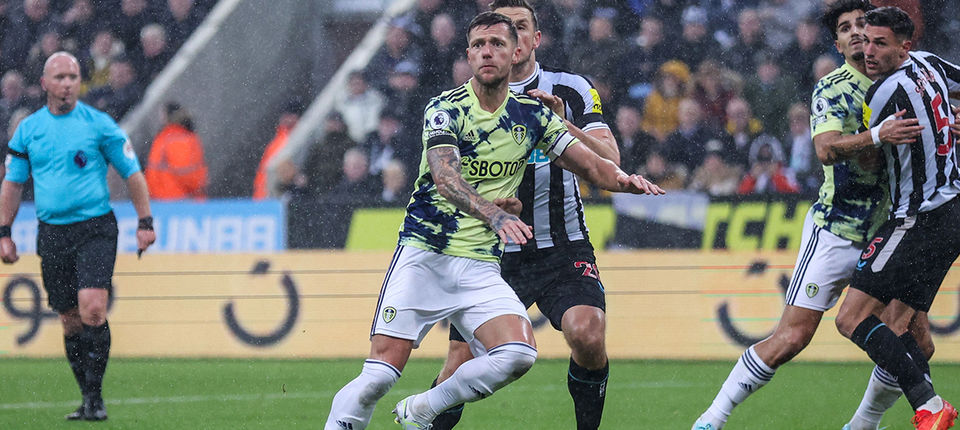 Tỷ lệ kèo trận Leeds vs Newcastle, Ngoại hạng Anh, 18h30 ngày 13/5