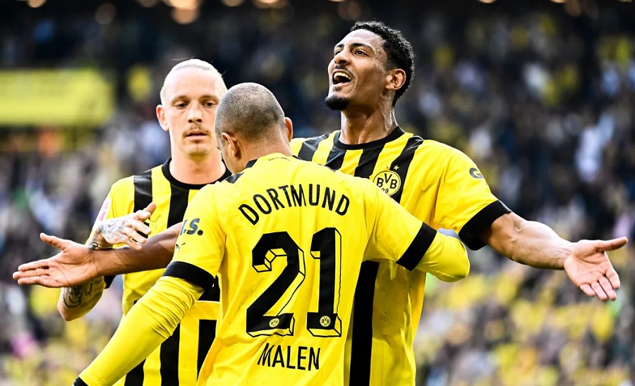 Mùa giải đáng kinh ngạc của Haller khi Dortmund chuẩn bị vô địch Mùa giải đáng kinh ngạc của Haller khi Dortmund chuẩn bị vô địch