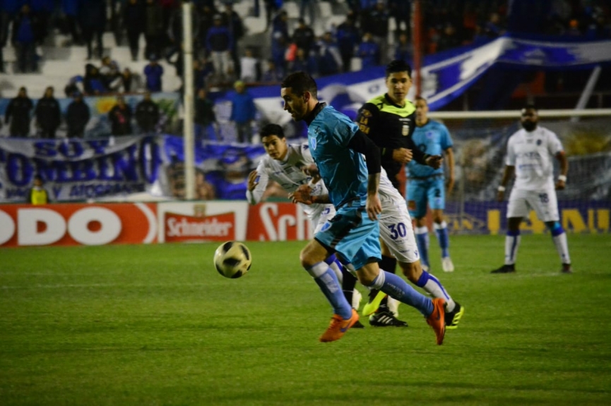 Nhận định Godoy Cruz vs Defensores Unidos: Thế trận áp đảo