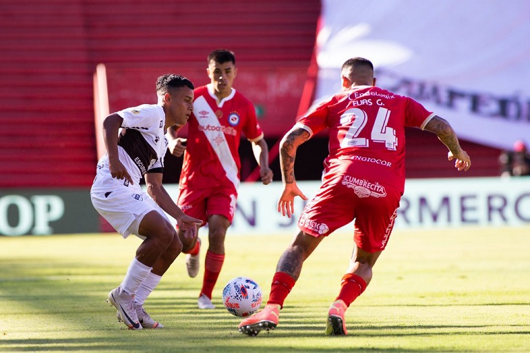 Nhận định Argentinos Juniors vs Platense: Đánh mất phong độ