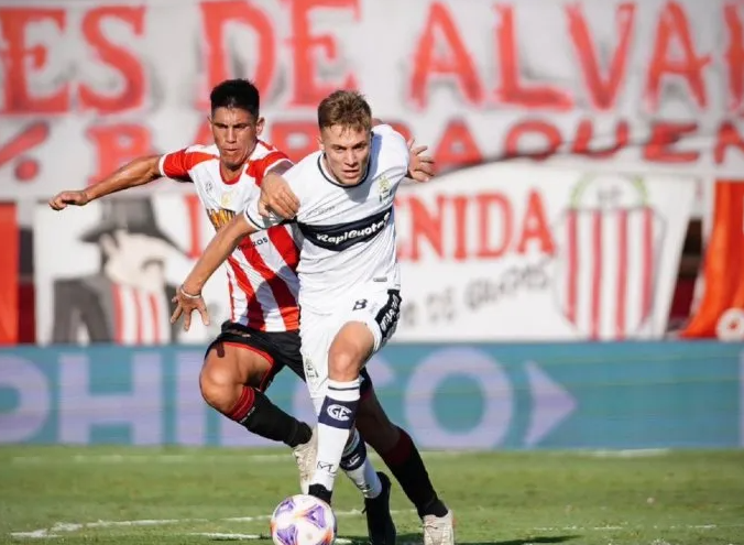 Nhận định Estudiantes vs Barracas Central: Đôi công hấp dẫn