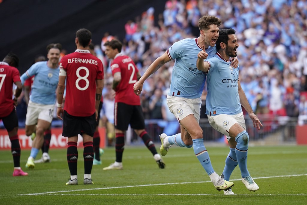 Cú đúp kỳ lạ của Gundogan đem về chức vô địch FA Cup cho Man City