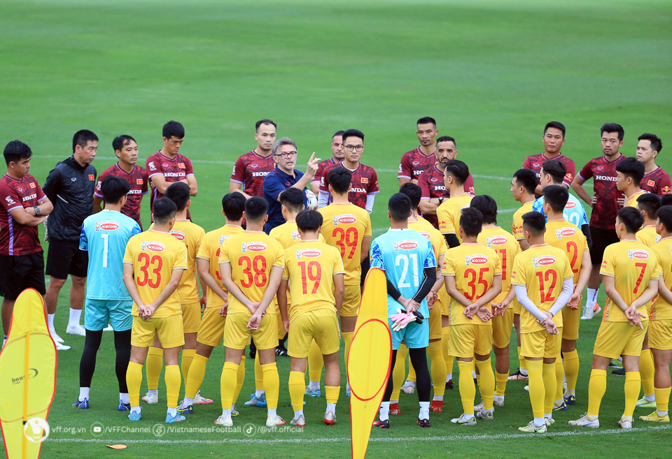 Xem trực tiếp Vi&ecirc;̣t Nam vs Hong Kong (Trung Qu&ocirc;́c) ở đ&acirc;u? k&ecirc;nh n&agrave;o?