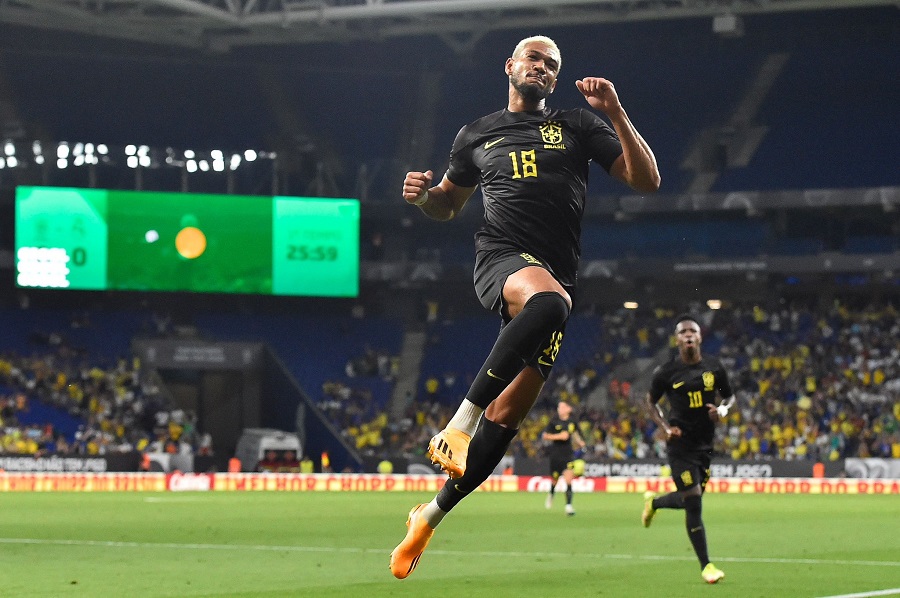 Tân binh Joelinton vừa ra mắt đội tuyển Brazil đã ghi bàn
