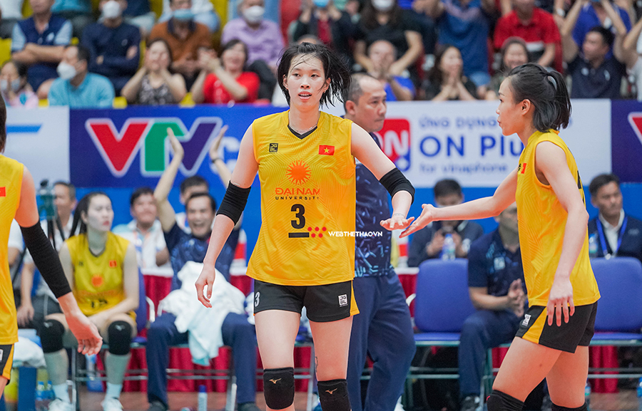 Trực tiếp b&oacute;ng chuyền AVC Challenge Cup 2023 ng&agrave;y 18/6: Việt Nam xuất trận