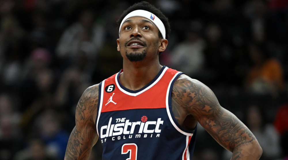 Bom tấn chuyển nhượng NBA: Phoenix Suns có big-3 Bradley Beal, Kevin Durant và Devin Booker