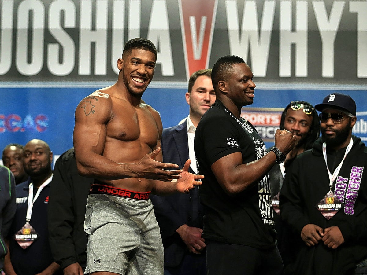 Boxing: Anthony Joshua xuống nước, Dillian Whyte quay lại đàm phán