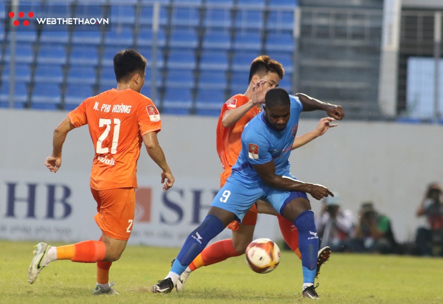 Đua trụ hạng V.League 2023: Vực thẳm chờ đón 4/6 cựu vương
