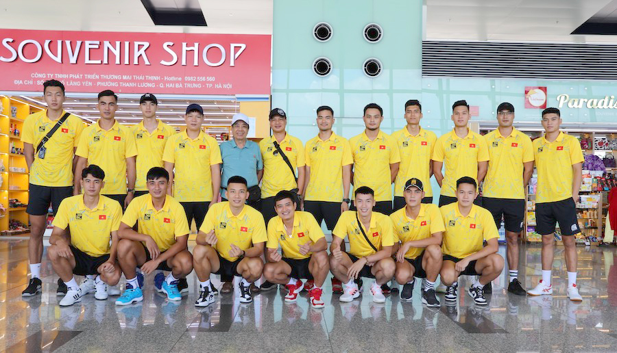 Đội tuyển bóng chuyền nam đáp chuyến bay tới Đài Bắc Trung Hoa, sẵn sàng cho AVC Challenge Cup 2023