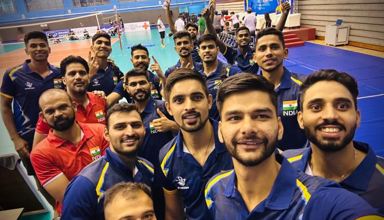 Chuyện kỳ lạ tại giải bóng chuyền AVC Challenge Cup, đội đang thi đấu bỗng nhiên bỏ về nước