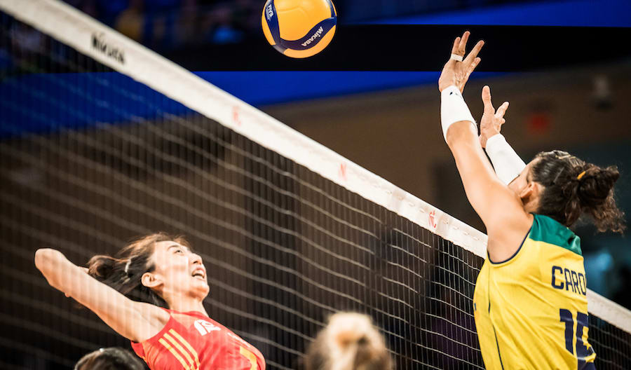 Bóng chuyền nữ Trung Quốc thăng hoa, xát muối vào nỗi ám ảnh VNL của Brazil