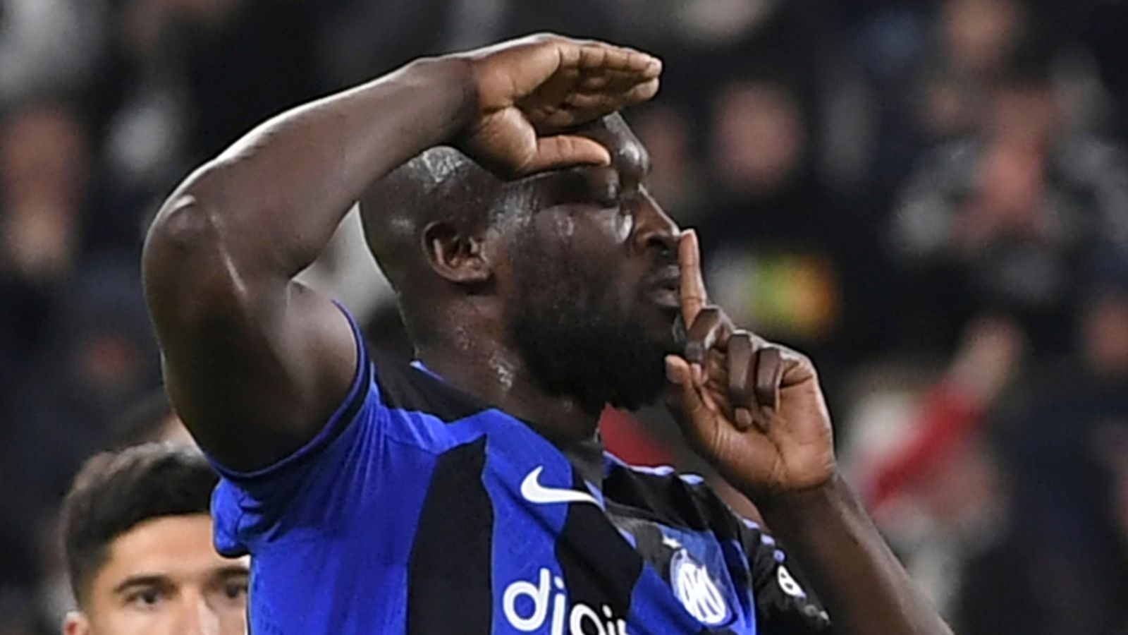 Juventus có thể gây sốc giành Romelu Lukaku từ tay Inter Juventus có thể gây sốc giành Romelu Lukaku từ tay Inter
