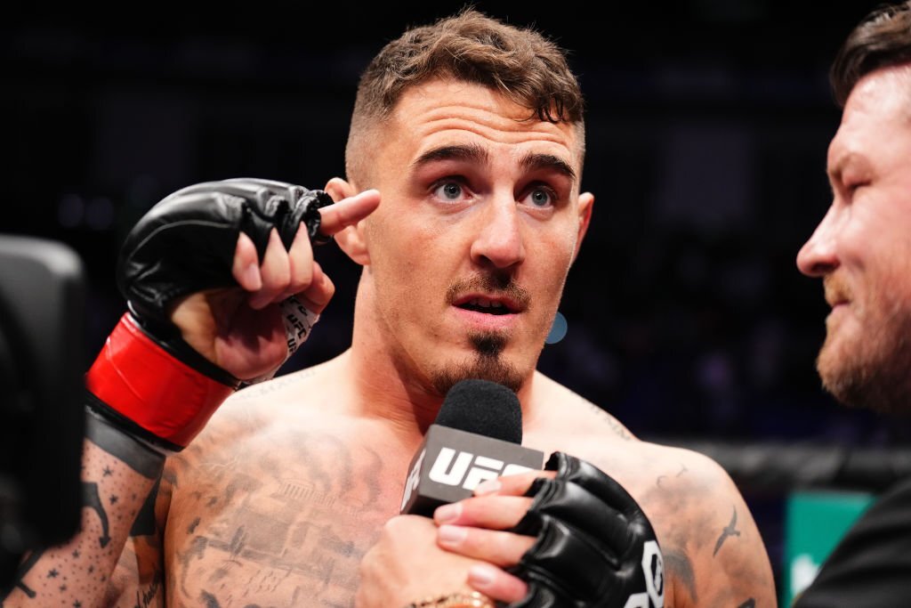 Hủy diệt Marcin Tybura, Tom Aspinall vẽ lộ trình đánh bại Jon Jones