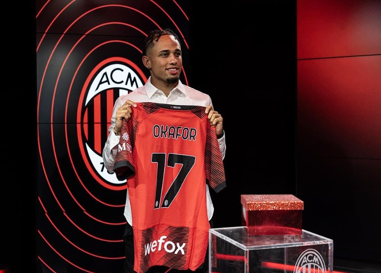 Noah Okafor, tiền đạo mới của Milan từng là người thừa kế của Haaland