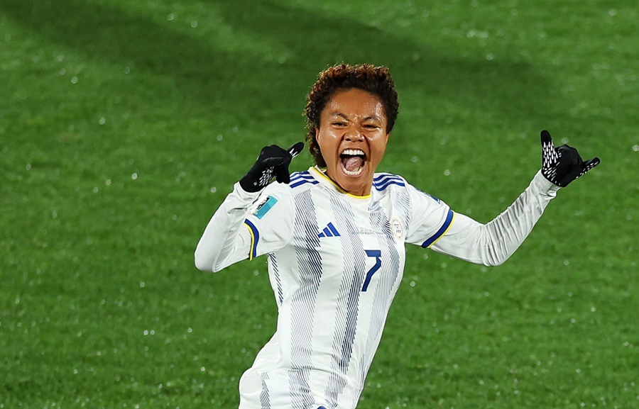 Nữ cầu thủ Philippines ghi bàn thắng lịch sử ở World Cup: Hung thần của Việt Nam Nữ cầu thủ Philippines ghi bàn thắng lịch sử ở World Cup: Hung thần của Việt Nam