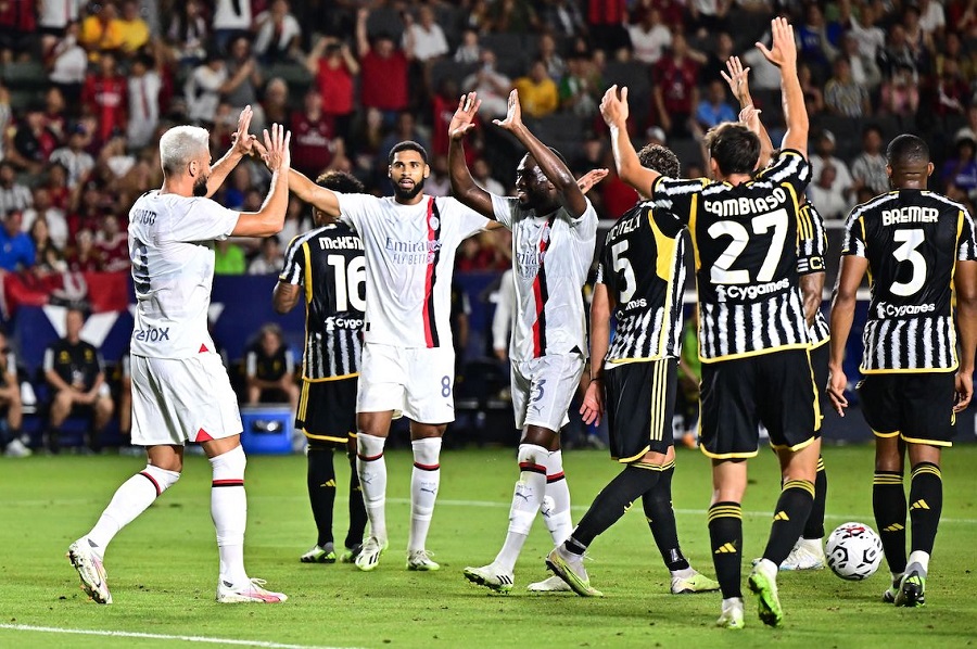 Sút hỏng 3 quả penalty, Milan thua Juventus trên đất Mỹ