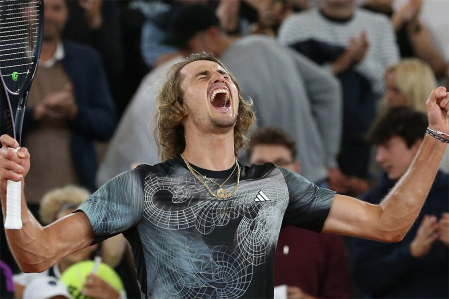 Alexander Zverev bồi hồi cảm xúc sau khi chấm dứt cơn khát danh hiệu ngay tại quê nhà
