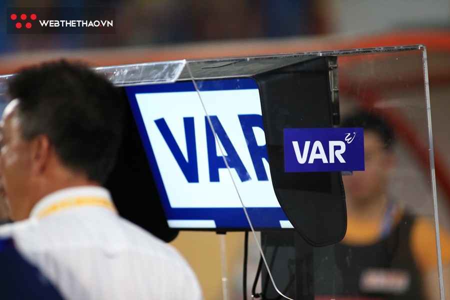 FIFA kiểm tra chặt chẽ trước khi VAR áp dụng đại trà ở V.League