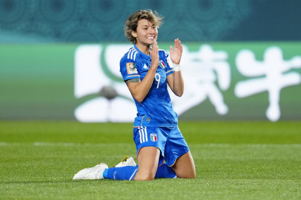 Nữ Italia bị Nam Phi loại sốc khỏi World Cup 2023