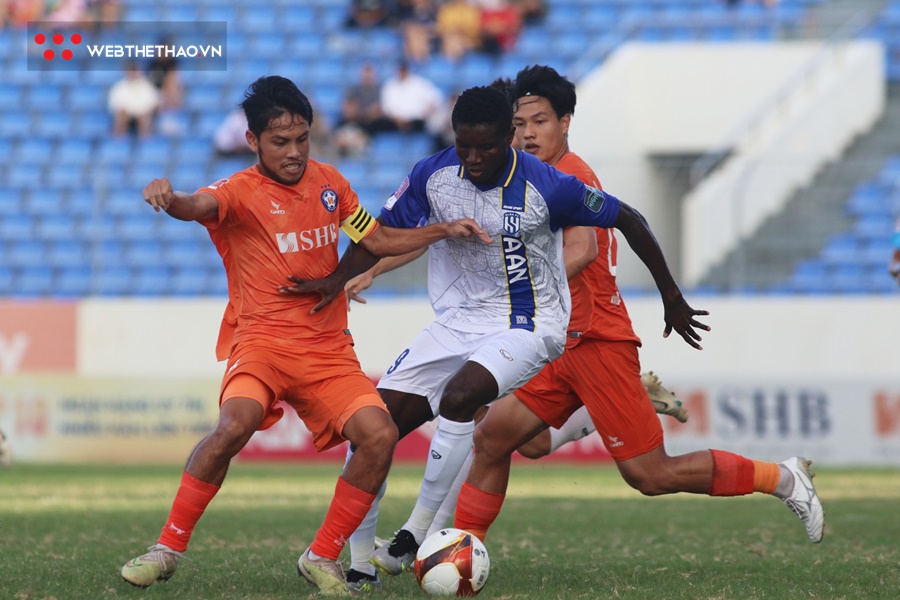 CLB Đà Nẵng rớt hạng V.League 2023 trong trường hợp nào? 